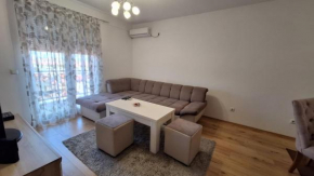 Apartman MAJNA